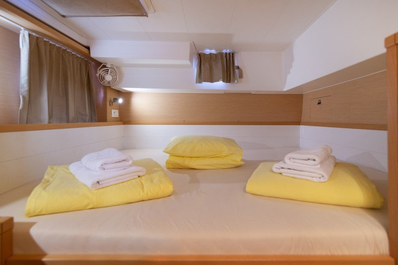 Yacht LAGOON - 39 "Bob Cat"