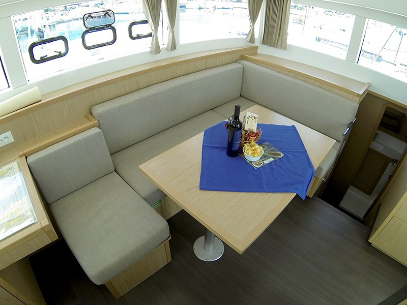 Yacht LAGOON - 39 "Bob Cat"