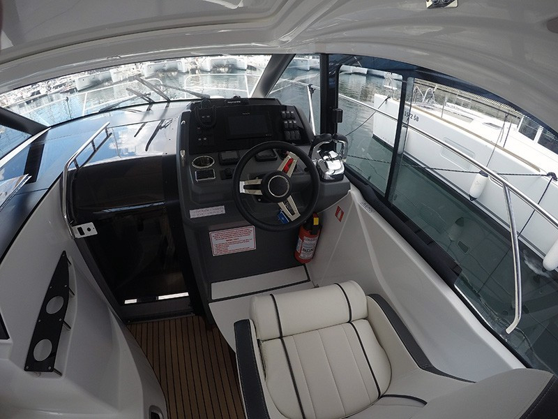 Yacht JEANNEAU - Leader 33 "Il Sogno"