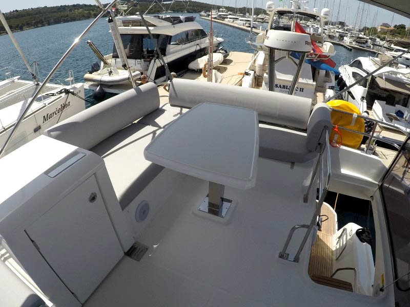 Yacht JEANNEAU - Prestige 420 fly "Brigadoon"