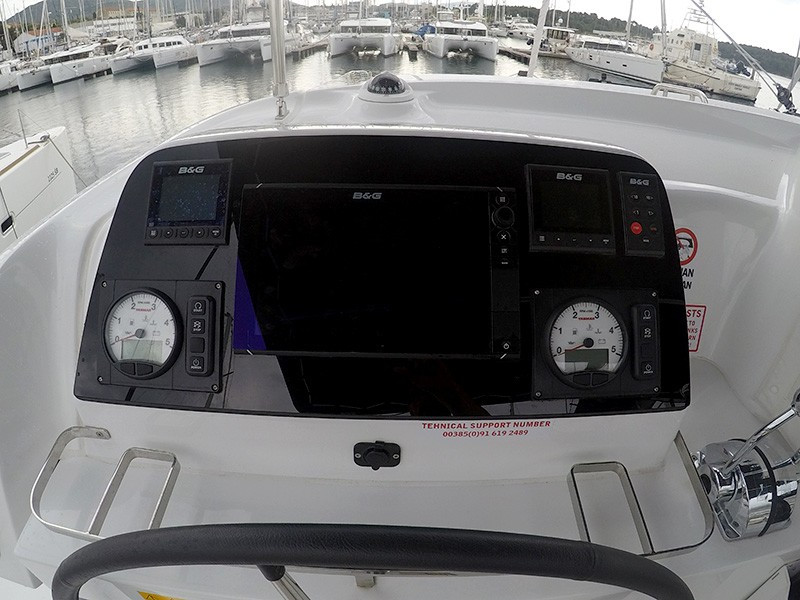 Yacht LAGOON - 42 "Aymeline"