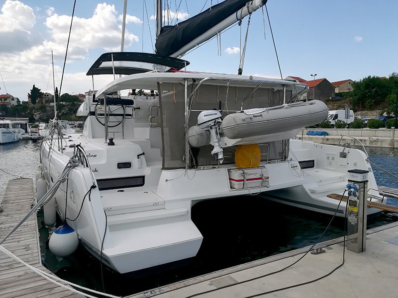Yacht LAGOON - 42 "Aymeline"