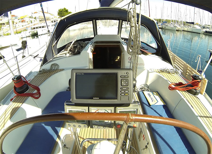 Yacht GRAND SOLEIL - 43 "Skalice"