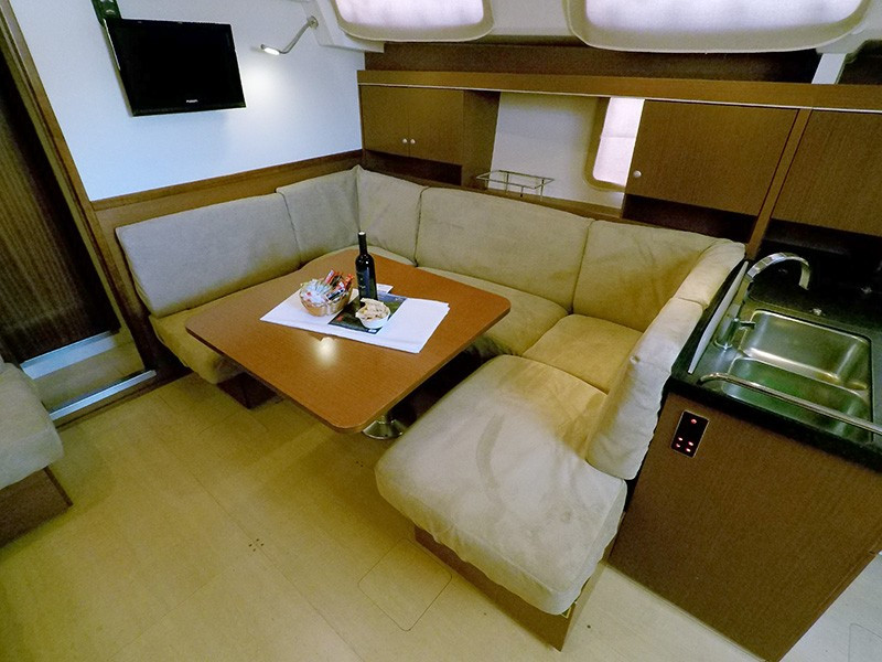 Yacht HANSE - 445 "Maja III"