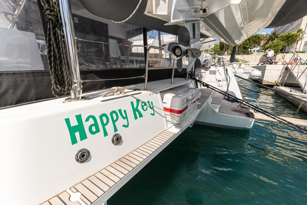 Yacht LAGOON - 42 "Happy Key"