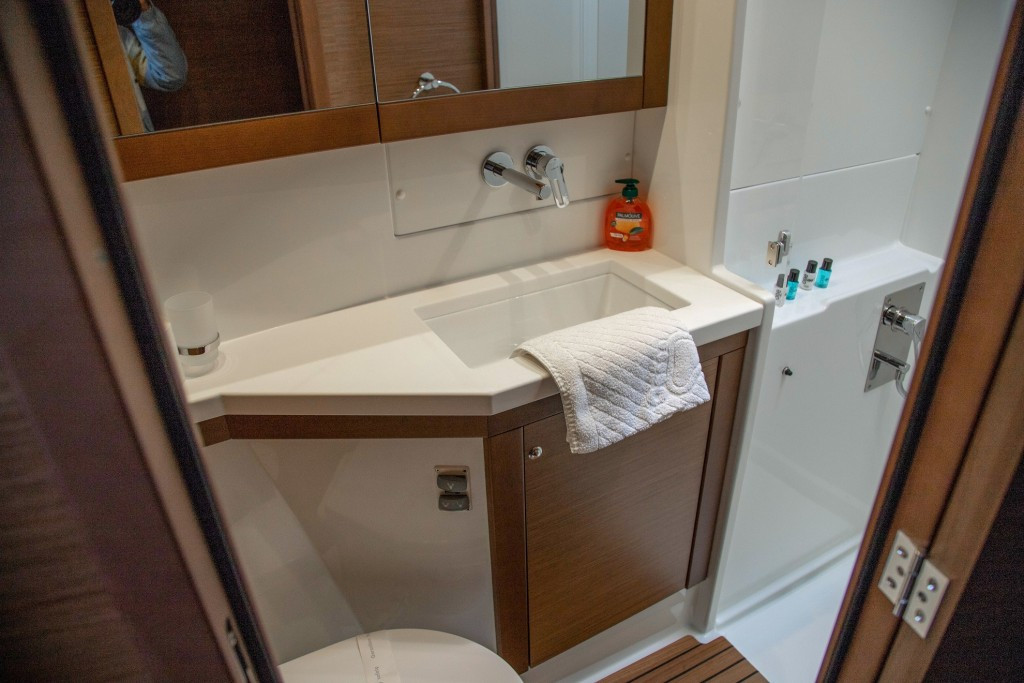 Yacht LAGOON - 450 F "Anja I"