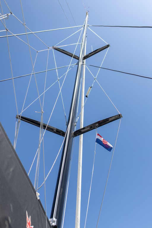 Yacht LAGOON - 51 "Negroni"