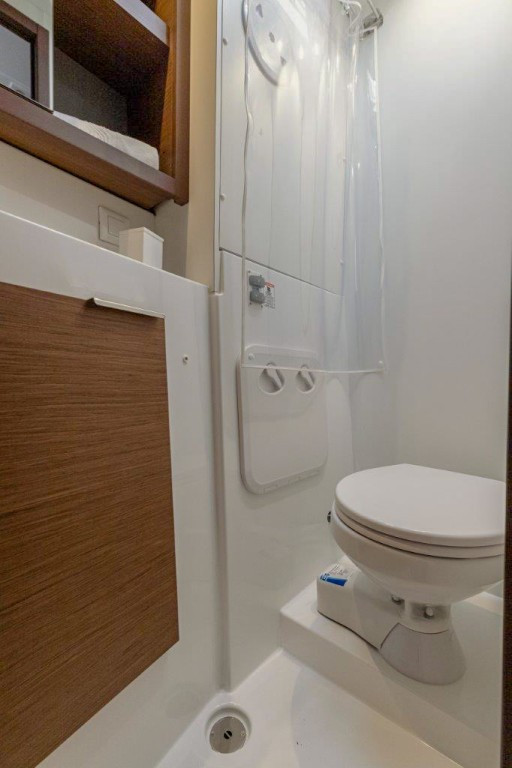 Yacht LAGOON - 40 "Sailor Moon"