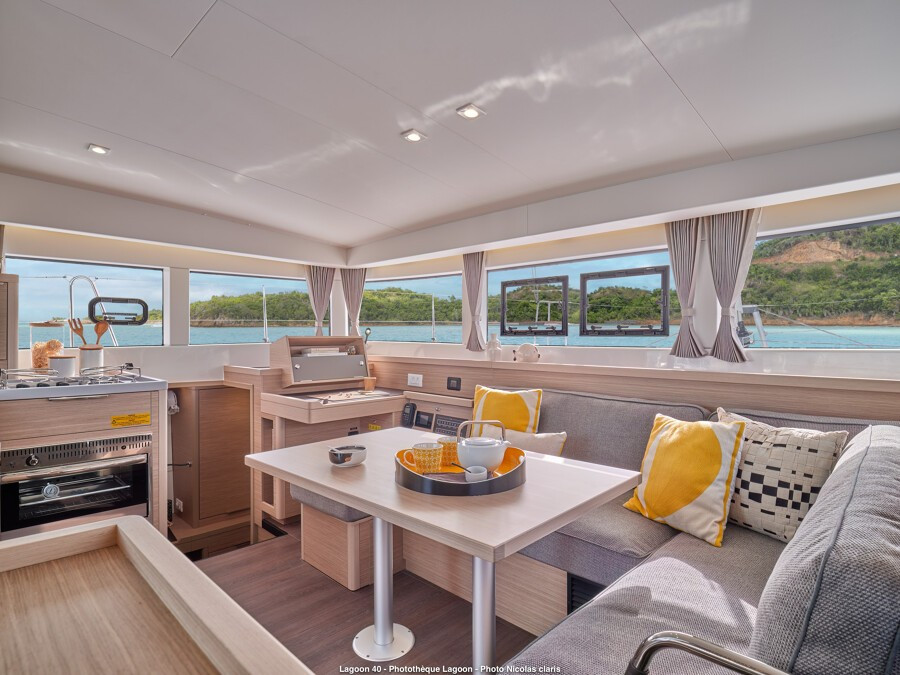 Yacht LAGOON - 40 "Linda"