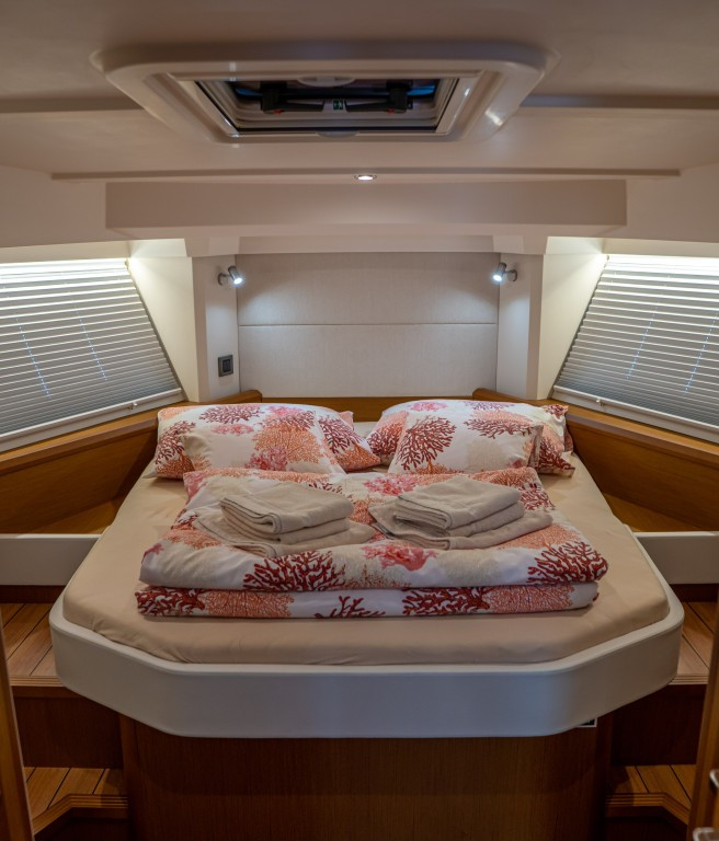 Yacht BENETEAU - Swift Trawler 41 Fly "Judita"