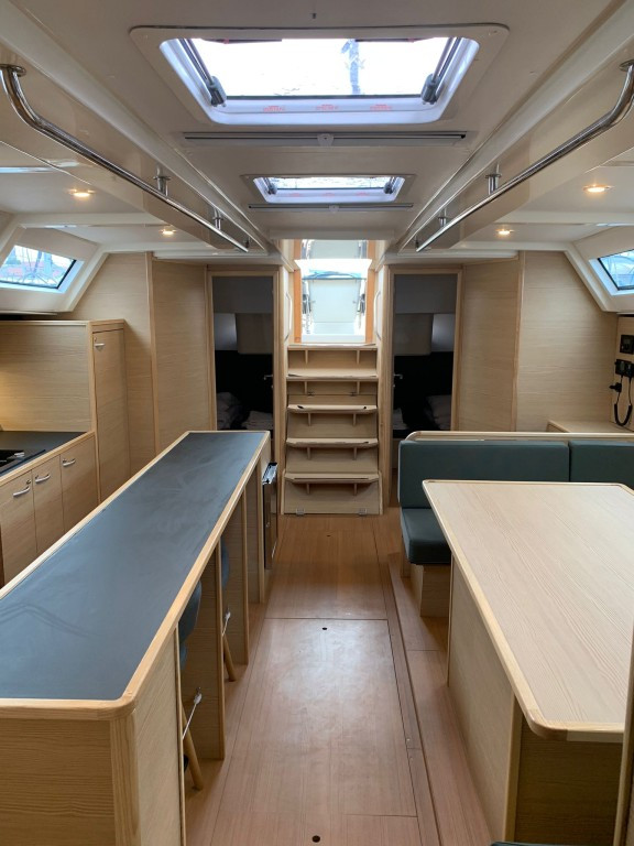 Yacht D & D Yachts - 54.2 "Ocean's Blue"