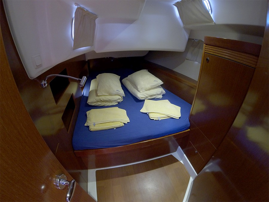 Yacht BENETEAU - Oceanis 50 family "Pika II"