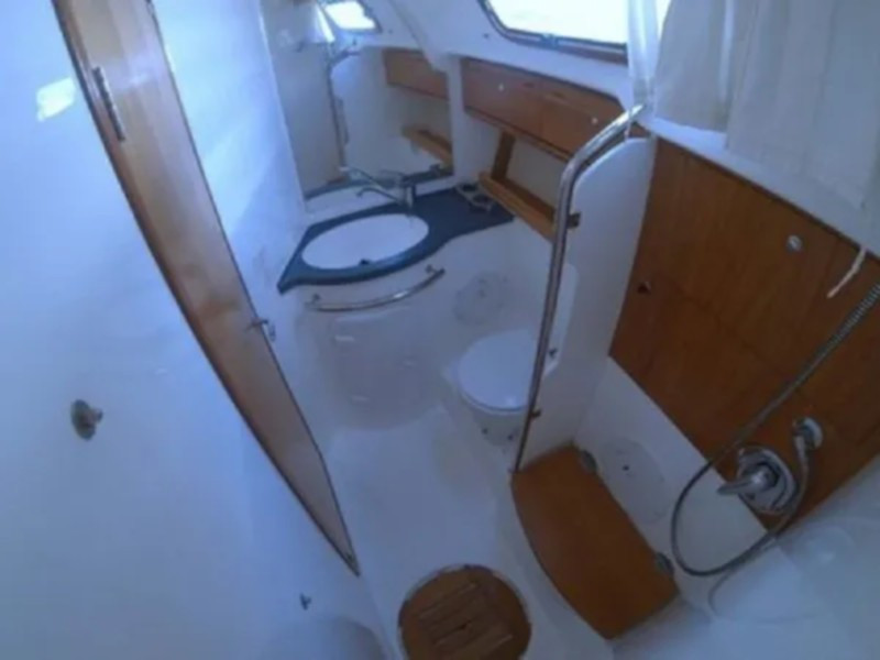 Yacht BAVARIA - 42 Cruiser "Pošip"