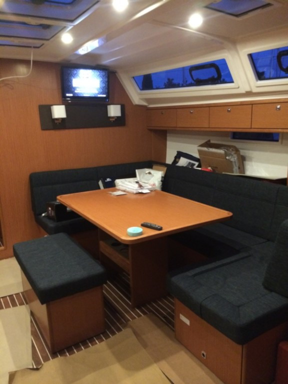 Yacht BAVARIA - Cruiser 46 "Prosecco"