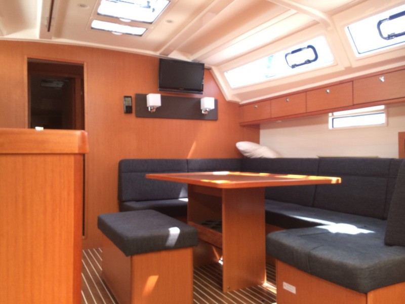 Yacht BAVARIA - Cruiser 46 "Prosecco"