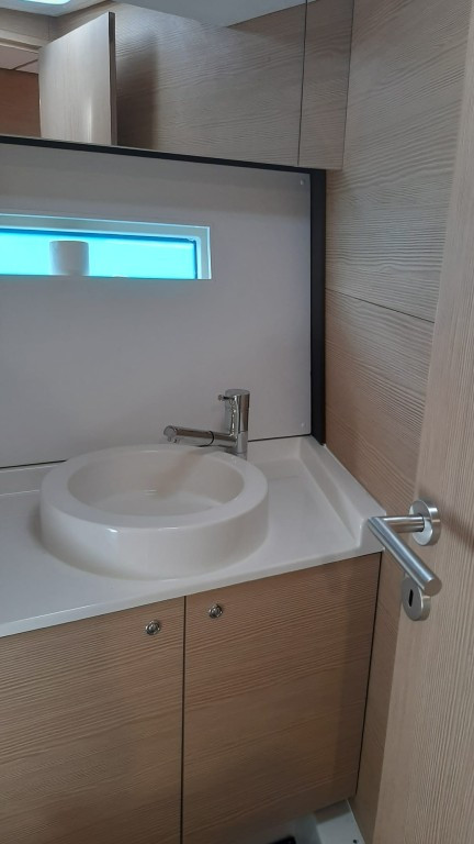 Yacht D & D Yachts - 54.2 "Chablis"