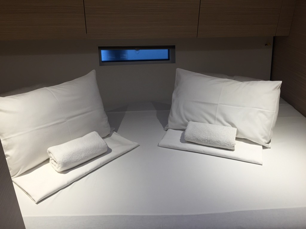 Yacht D & D Yachts - 54.2 "Sunshower"