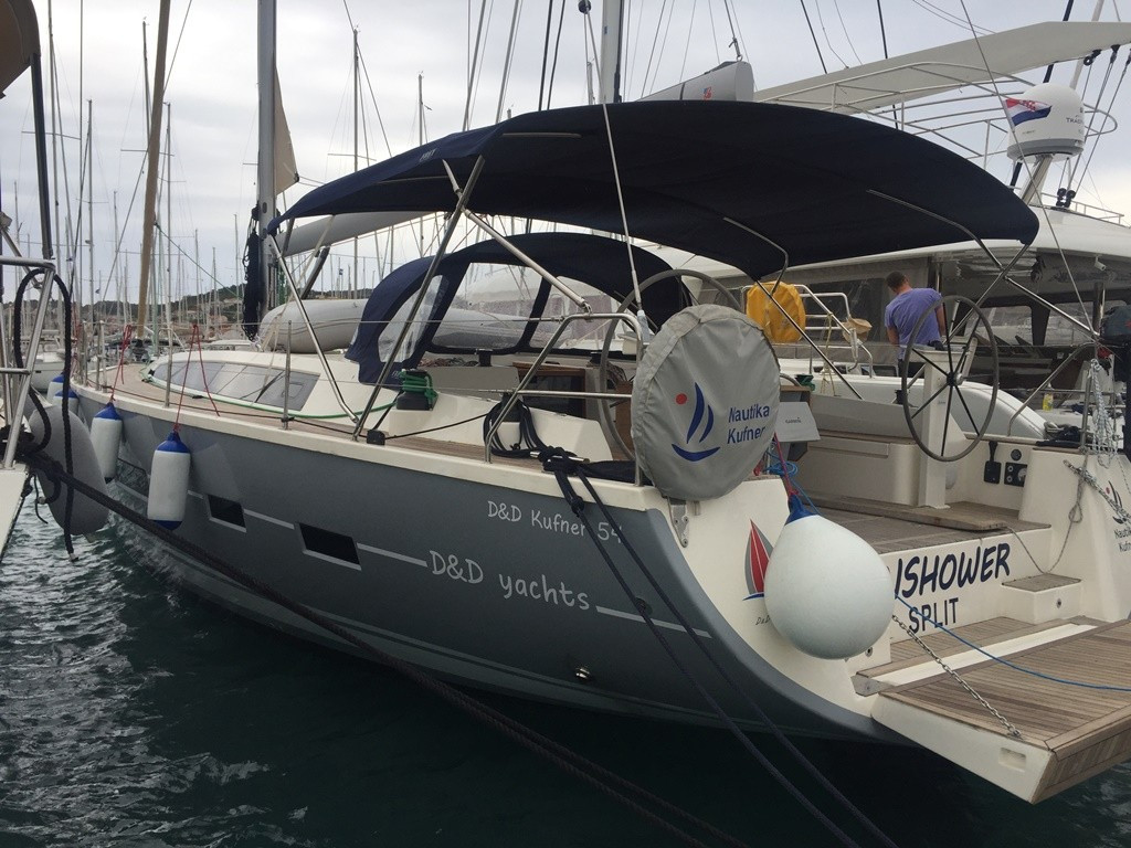 Yacht D & D Yachts - 54.2 "Sunshower"