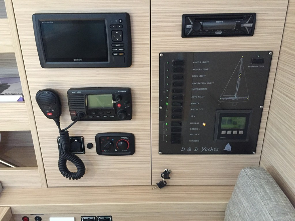 Yacht D & D Yachts - 54.2 "Sunshower"