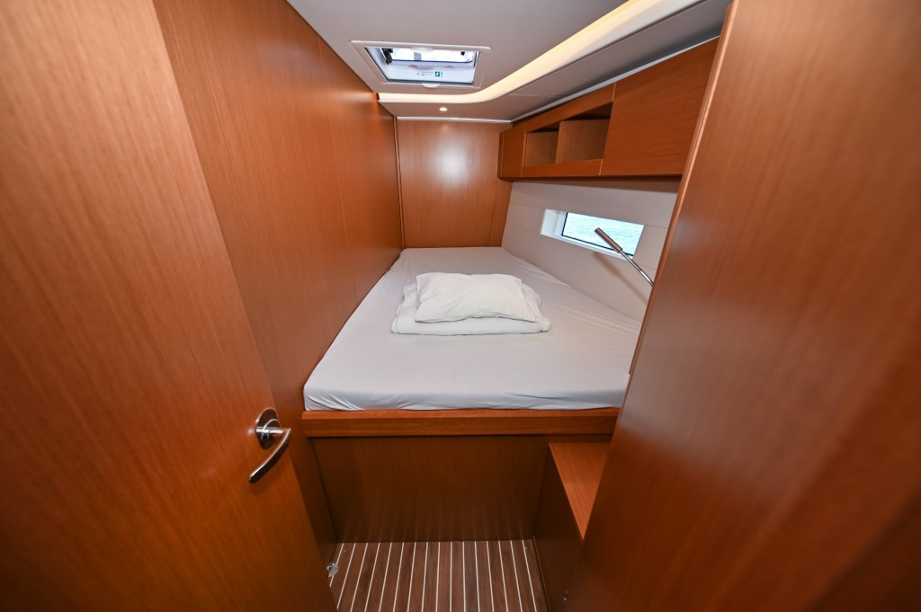 Yacht BAVARIA - C50 Style "Big Blue"