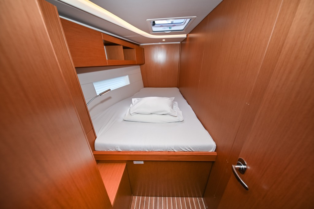 Yacht BAVARIA - C50 Style "Big Blue"