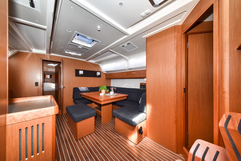 Yacht BAVARIA - Cruiser 46 "Borgo Erizzo"