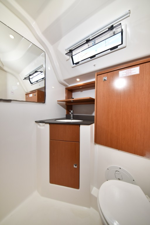 Yacht BAVARIA - Cruiser 51 "Yolo"