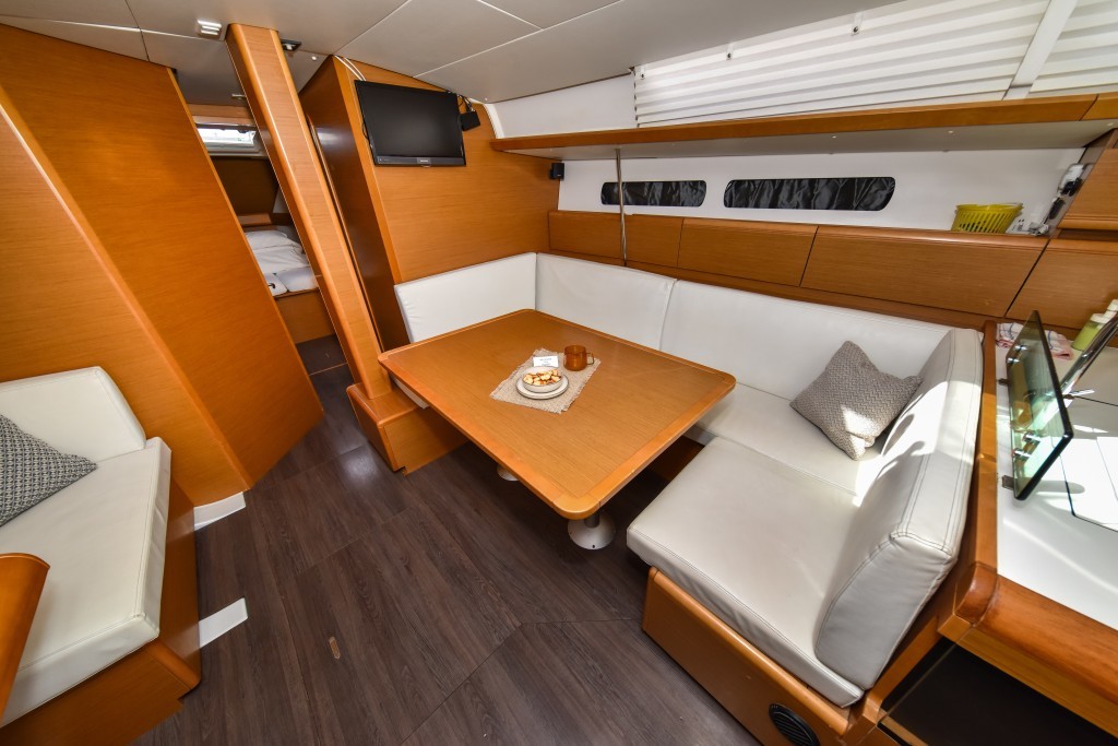 Yacht JEANNEAU - Sun Odyssey 449 "Pižulot"