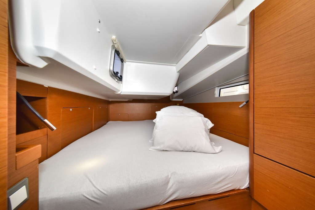 Yacht JEANNEAU - Sun Odyssey 490 "Swannabe"