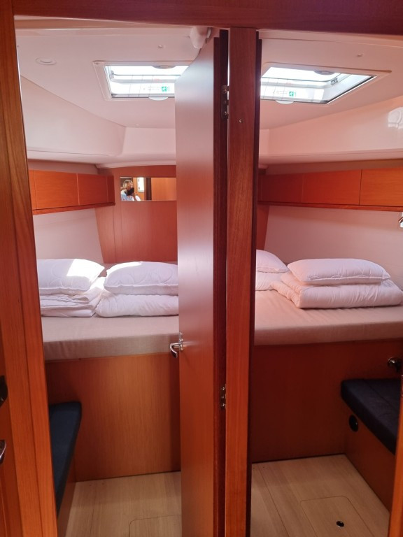 Yacht BAVARIA - Cruiser 46 "Galeb"