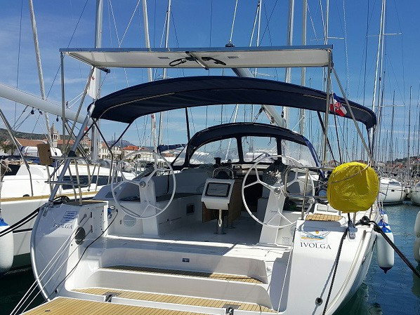 Yacht BAVARIA - Cruiser 51 "Ivolga"