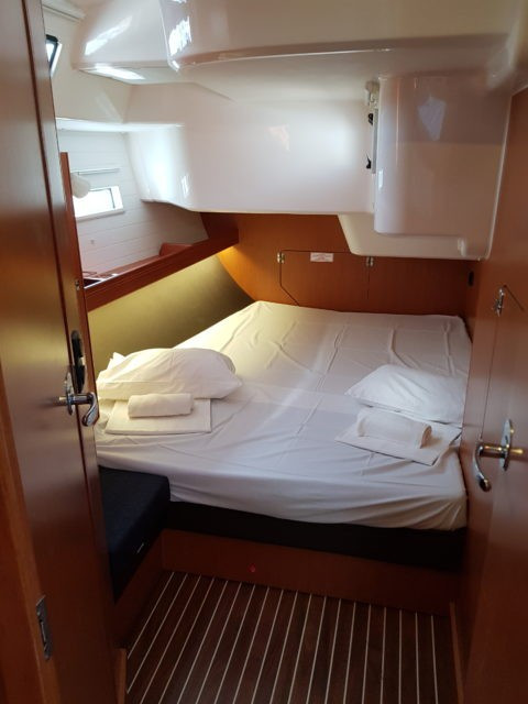 Yacht BAVARIA - Cruiser 51 "Ivolga"