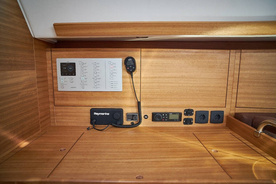 Yacht ELAN - Impression 45.1 "Flamingo"