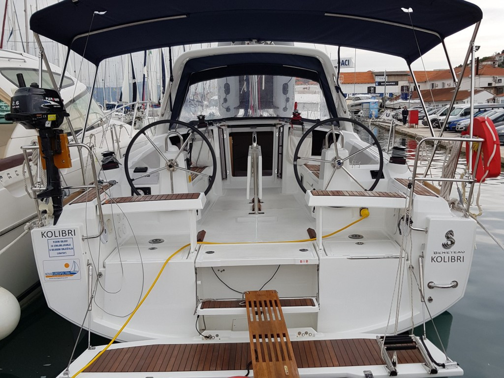 Yacht BENETEAU - Oceanis 35.1 "Kolibri"