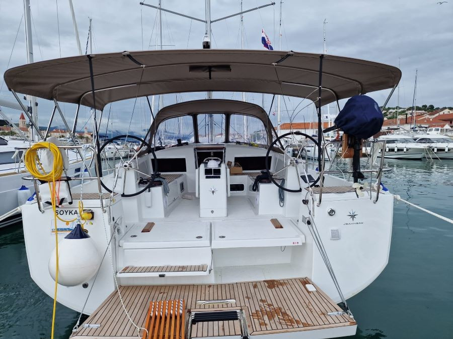 Yacht JEANNEAU - Sun Odyssey 440 "Soyka"