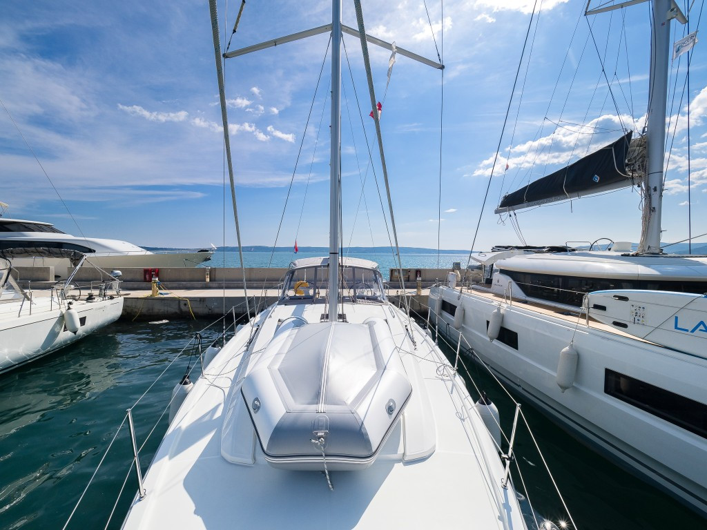 Yacht BENETEAU - Oceanis 46.1 "Anse Soleil"
