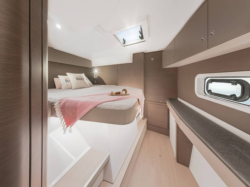 Yacht CATANA - Bali Catspace "Maya Bay 4"