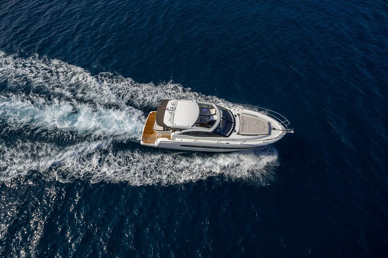 Yacht JEANNEAU - Leader 36 "Chromia"