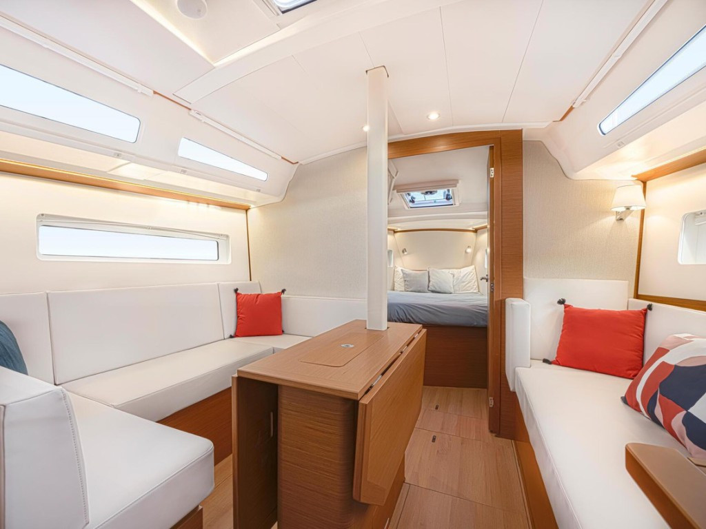 Yacht JEANNEAU - Sun Odyssey 380 "Lidija"