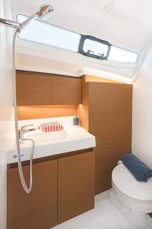 Yacht JEANNEAU - Sun Odyssey 380 "Lidija"