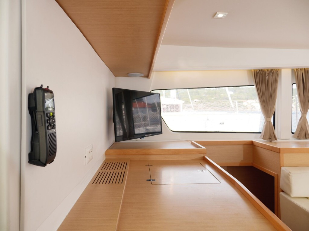 Yacht LAGOON - 42 "Galapagos"