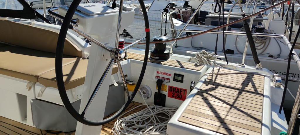 Yacht BENETEAU - Oceanis 46.1 "Everest"