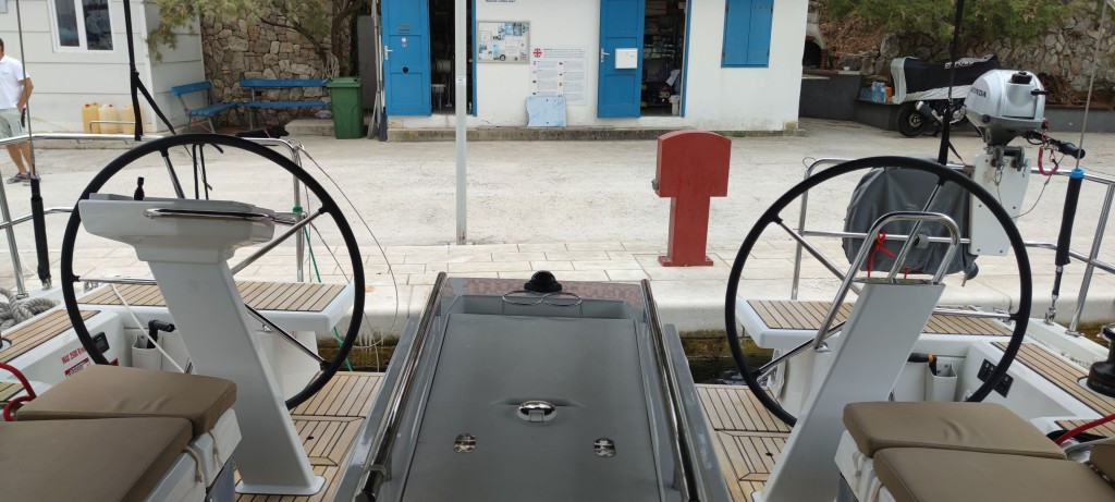 Yacht BENETEAU - Oceanis 46.1 "Everest"