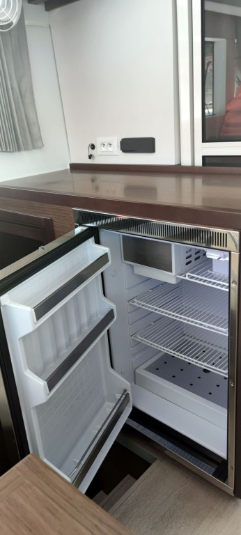 Yacht LAGOON - 40 "Solentia"