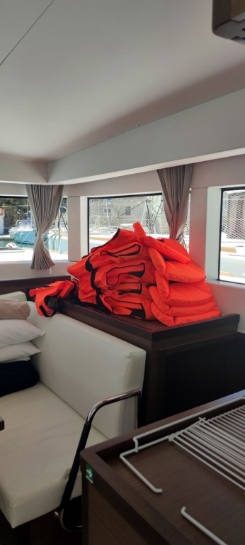 Yacht LAGOON - 40 "Solentia"