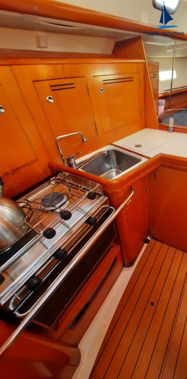 Yacht BENETEAU - Oceanis 343 "Tombo"