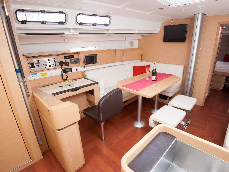 Yacht BENETEAU - First 45 "Xena"