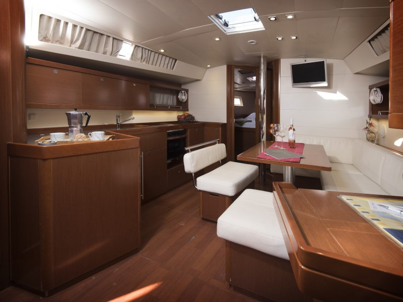 Yacht BENETEAU - Oceanis 45 "Frida"