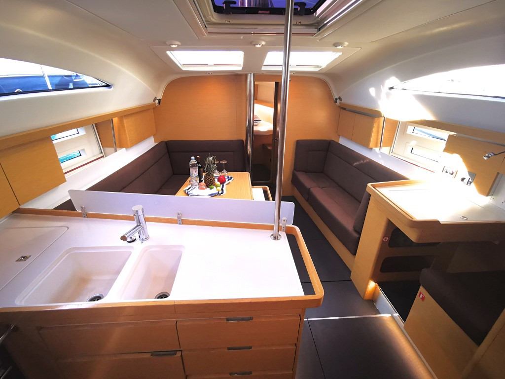 Yacht ELAN - Impression 45 "Baby Boo"