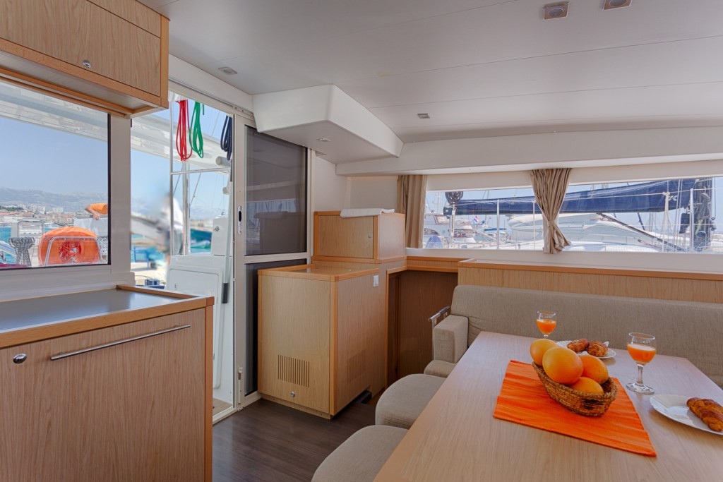 Yacht LAGOON - 400 S2 "Sunshine"